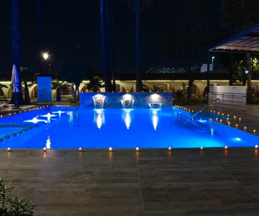סן לואיס פוטוסי Hotel Sand'S San Luis מראה חיצוני תמונה