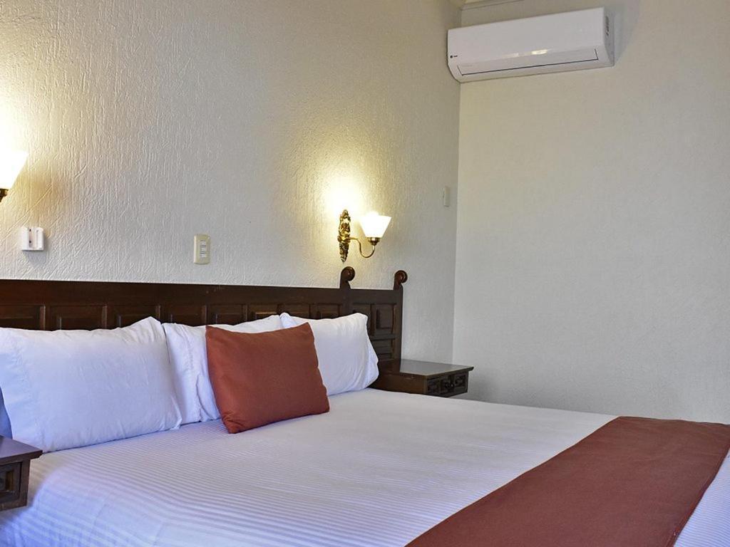 סן לואיס פוטוסי Hotel Sand'S San Luis מראה חיצוני תמונה